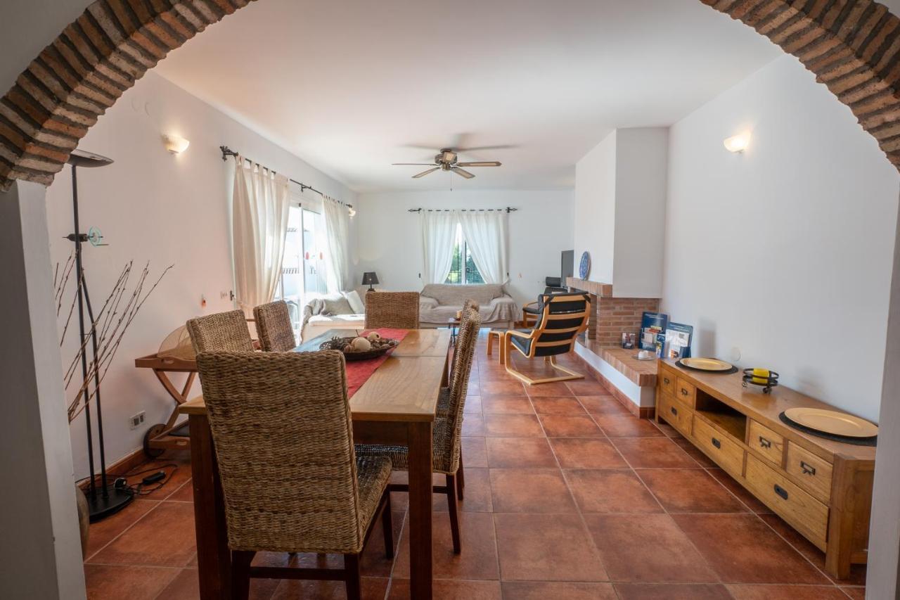 Private Heated Pool, Jacuzzi & 1225M2 Garden In Villa Cipreses Frigiliana Exterior foto