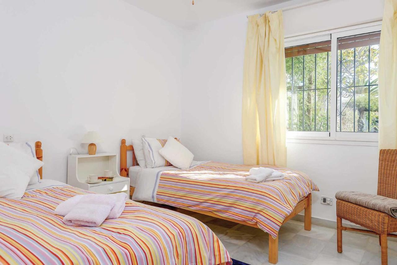 Private Heated Pool, Jacuzzi & 1225M2 Garden In Villa Cipreses Frigiliana Exterior foto